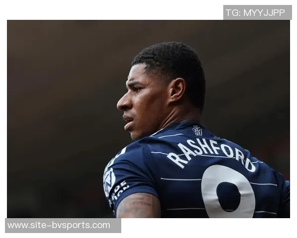 弗里克奖励巴萨球员两天假期拉什福德等人自发加练迎接挑战