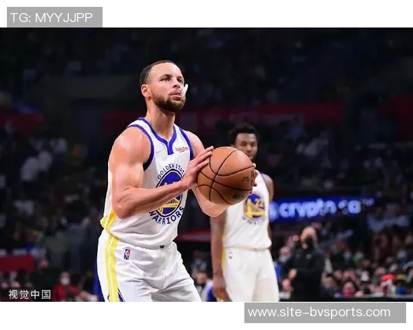 小凯文波特上半场表现出色下半场状态下滑仅得2分