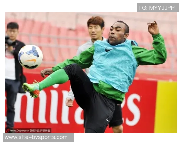 国足新任主帅邵佳一强调稳固防守是首要任务务实应对未来挑战 国足新任主帅邵佳一强调稳固防守是首要任务务实应对未来挑战